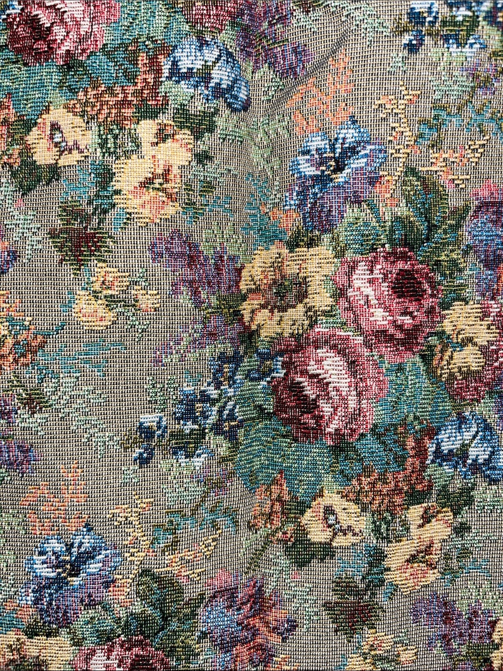 New In Floral Mini Skirt - Picture 4 of 5